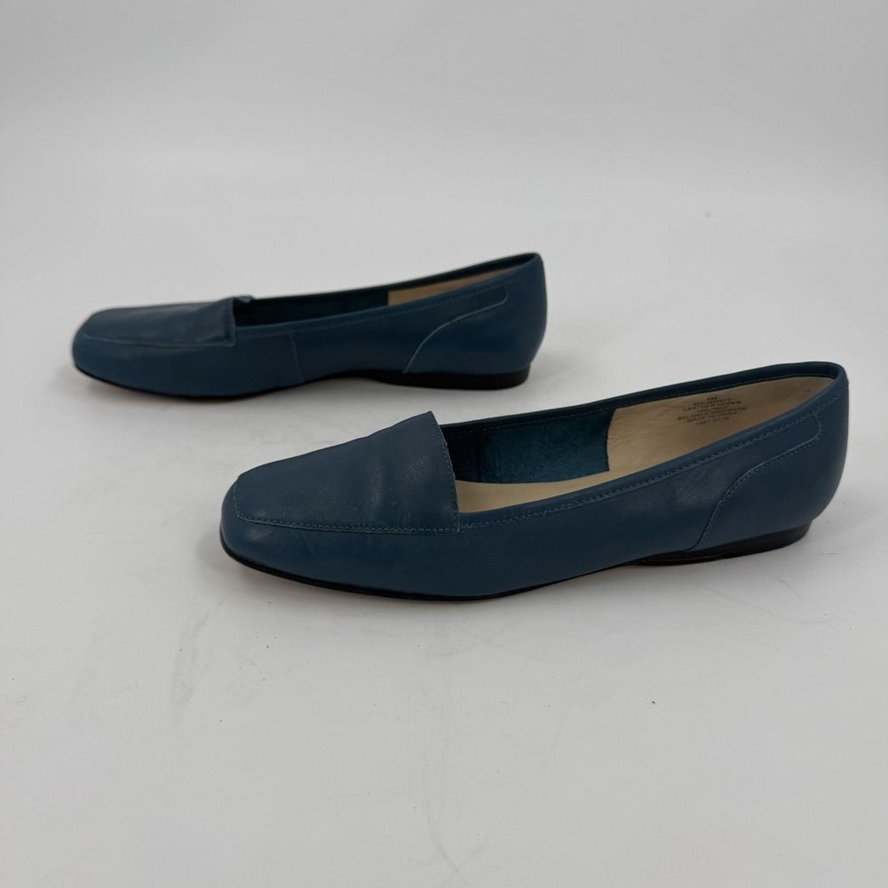 Bandolino Women's 8M Blue Leather Loafer Flats Slip On Comfort Shoes
